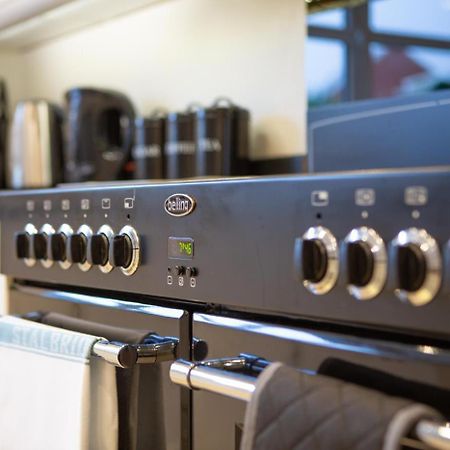 Cranesbill Serviced Accommodation - Bicester Oxfordshire Экстерьер фото