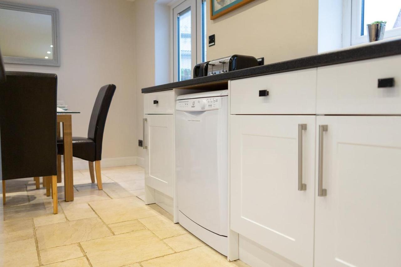 Cranesbill Serviced Accommodation - Bicester Oxfordshire Экстерьер фото