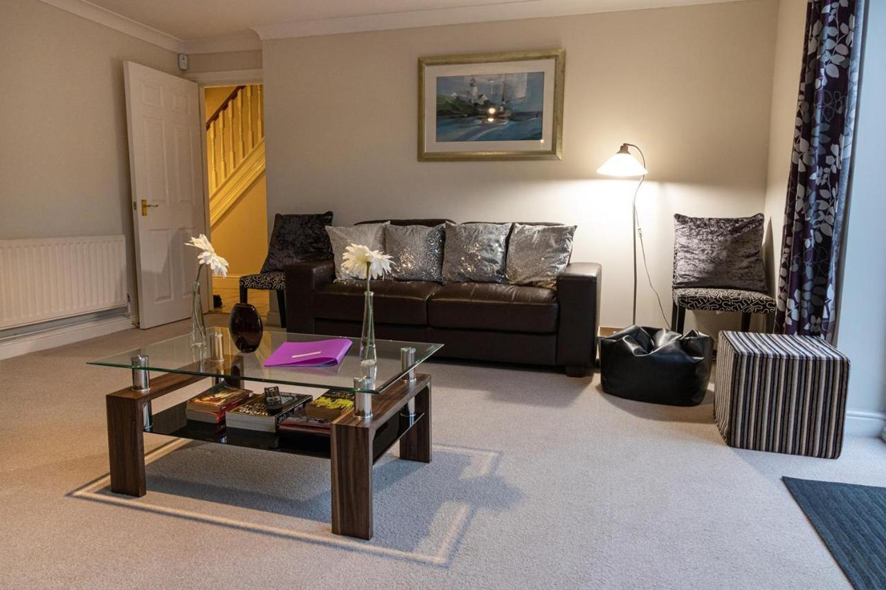 Cranesbill Serviced Accommodation - Bicester Oxfordshire Экстерьер фото